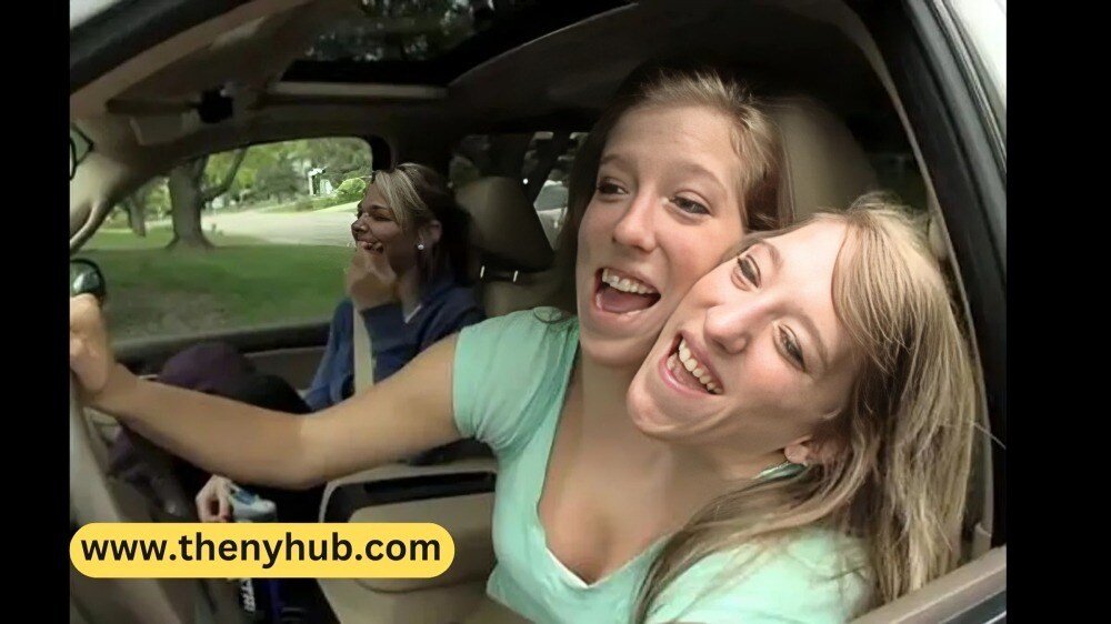 Conjoined Twins Abby and Brittany Hensel Coordination